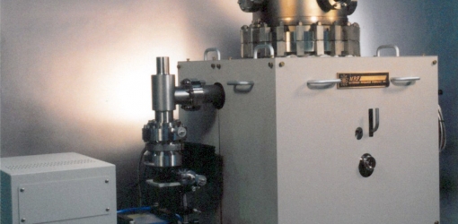 Ultra High Vacuum Cryogenic Furnace